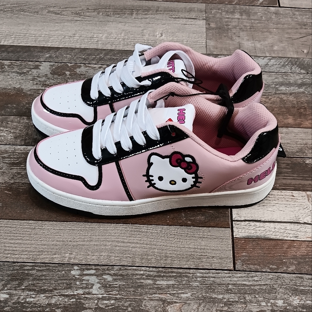 Hello Kitty Sanrio Y2K Pink And White Animee Kawaii Soft Girl Sneakers Size 8 - Picture 2 of 8